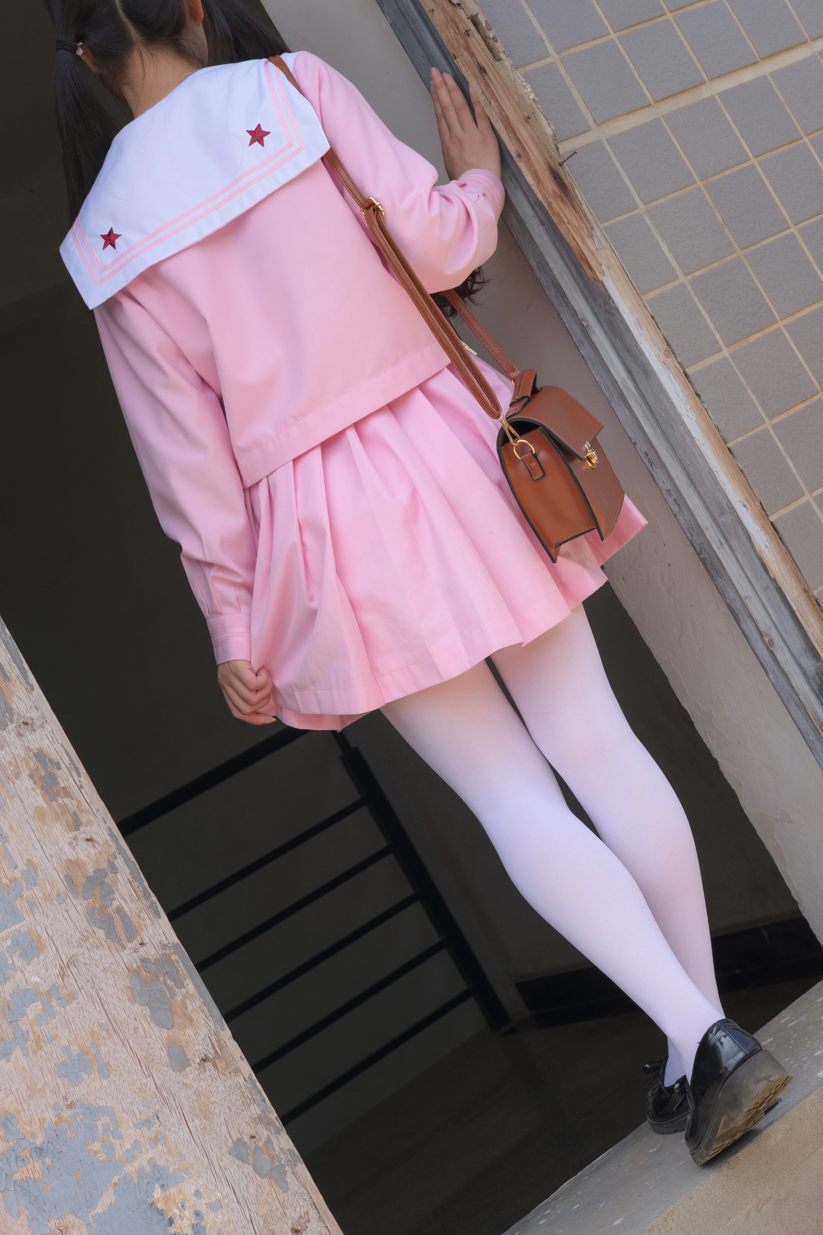 森萝财团 [X-026] JK粉色校服白丝 [113P 1V]插图5